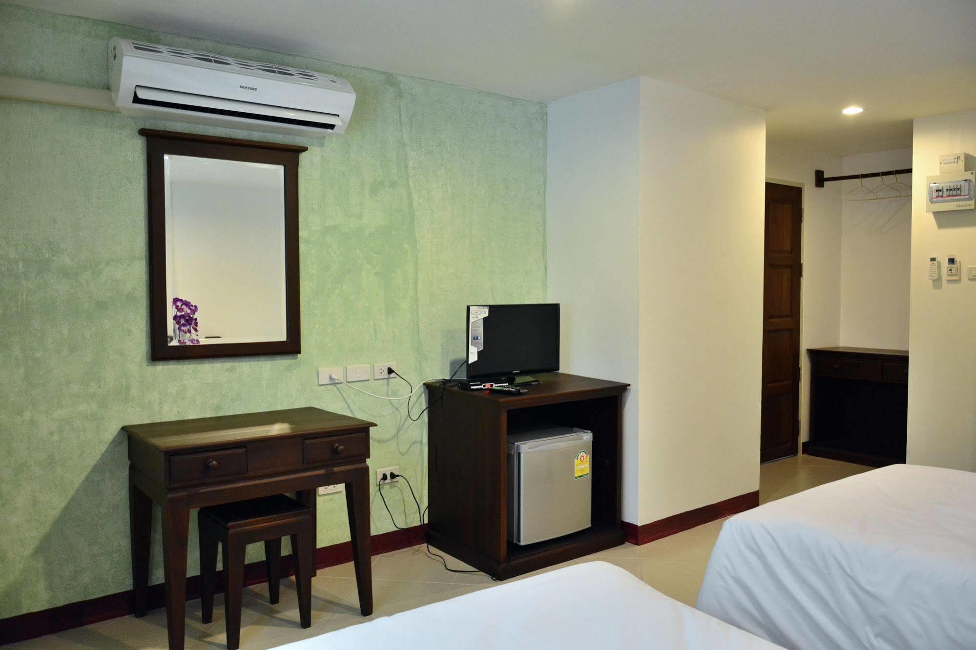 Seedling House Pattaya Extérieur photo