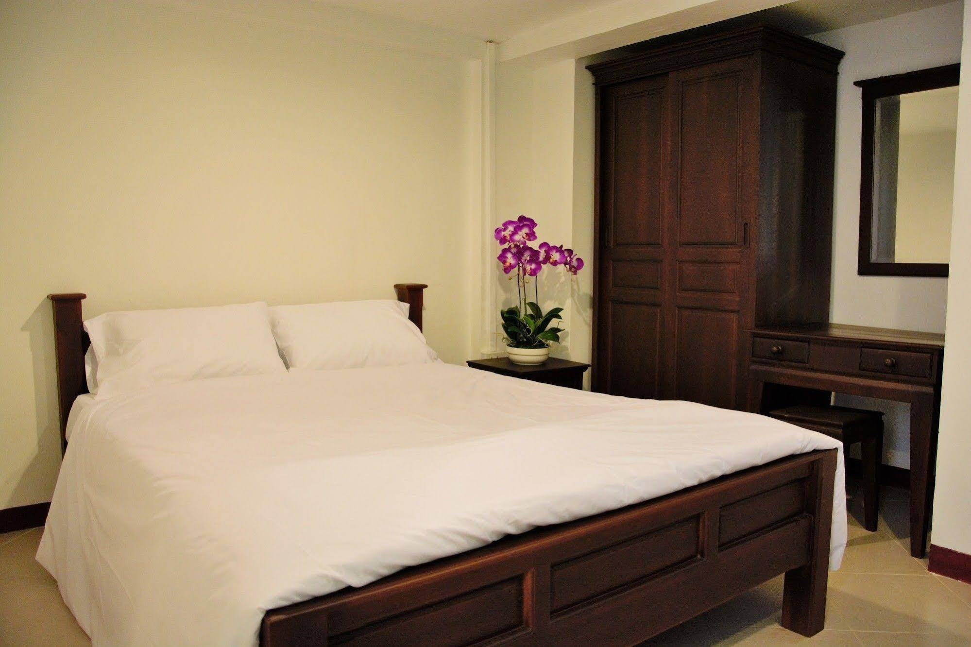 Seedling House Pattaya Extérieur photo